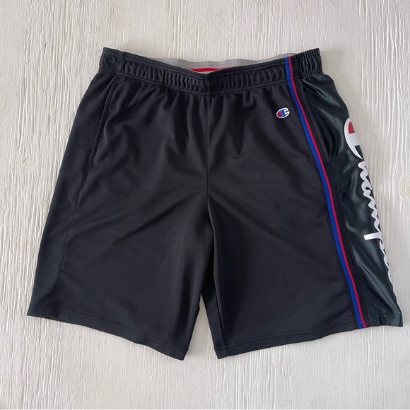 Men’s Champion shorts black with blue and red stripes size XL - Picture 5 of 6